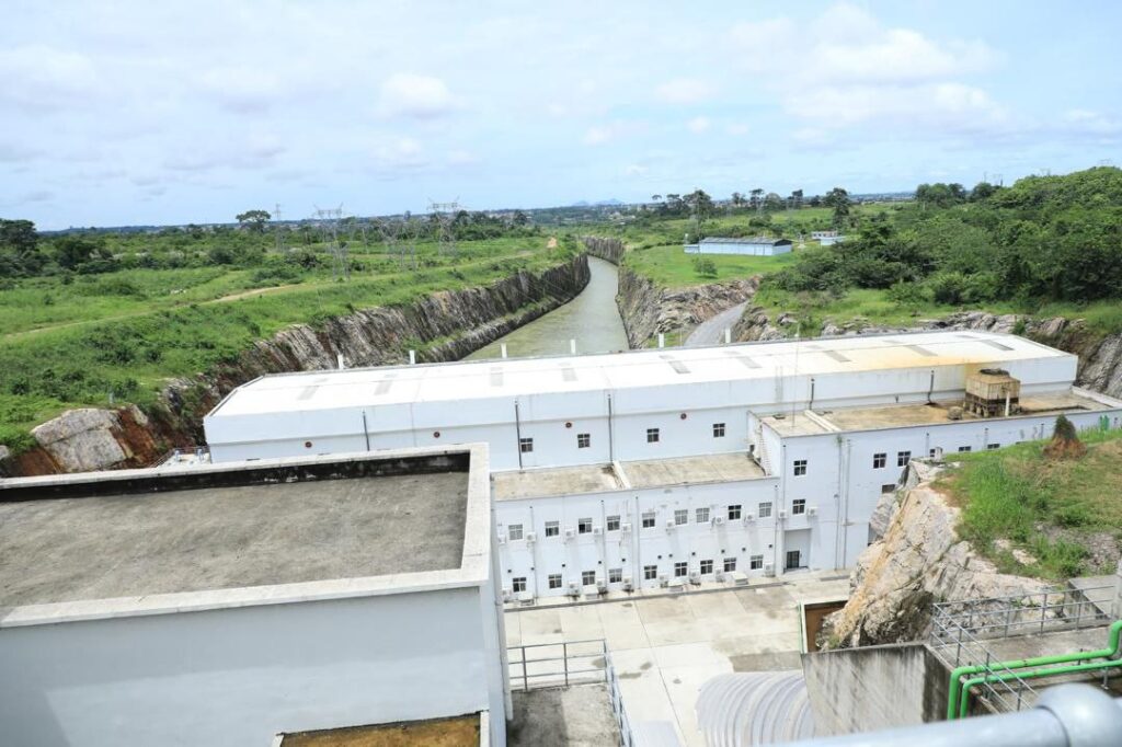 5819066703781414514_121