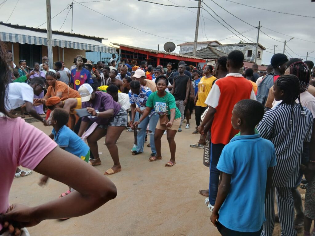 WhatsApp Image 2025-10-07 at 09.29.44