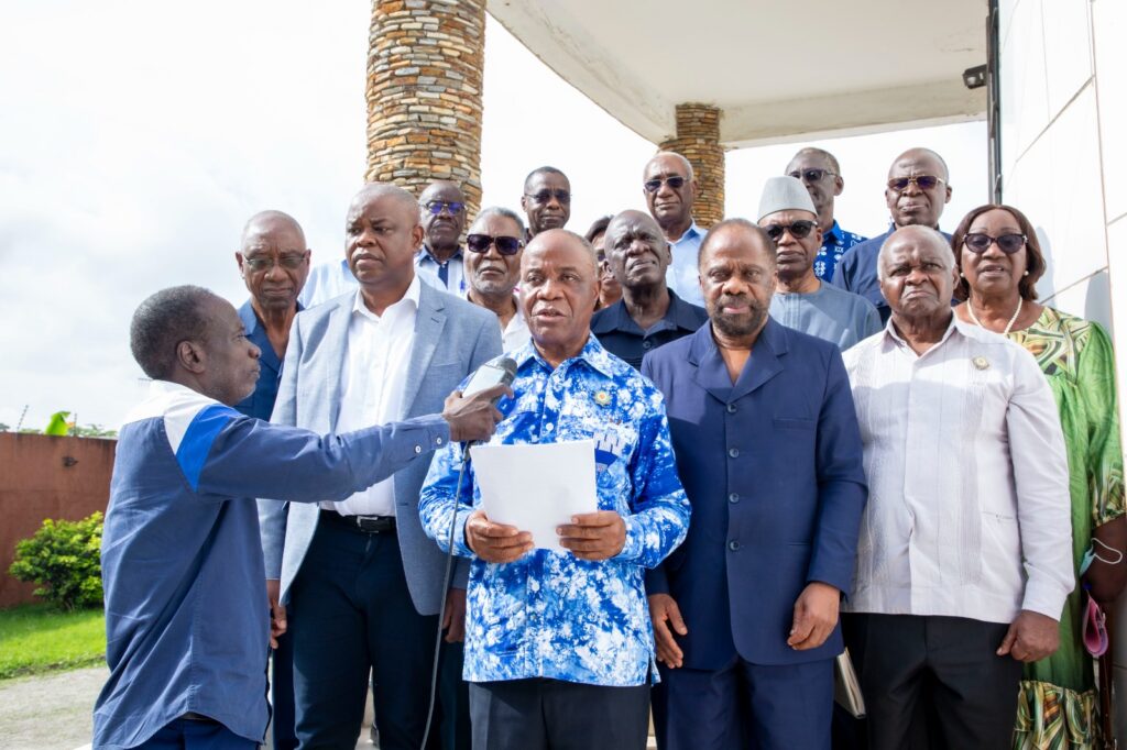 WhatsApp Image 2025-10-15 at 21.59.47