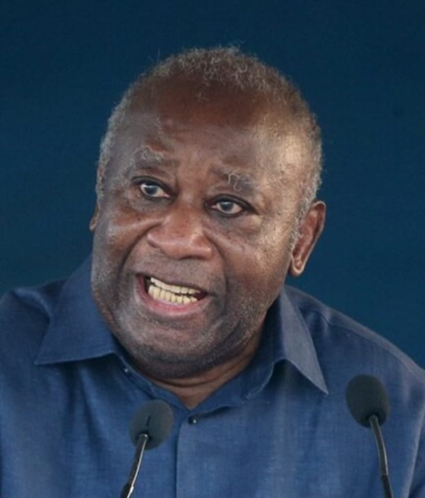 WhatsApp Image 2025-10-23 at 00.40.53