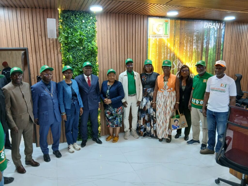 WhatsApp Image 2025-11-23 at 09.20.58 (1)