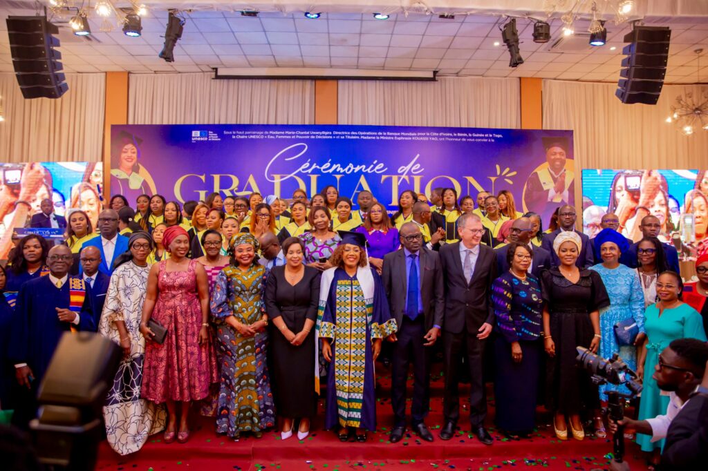 WhatsApp Image 2025-12-15 at 21.53.05