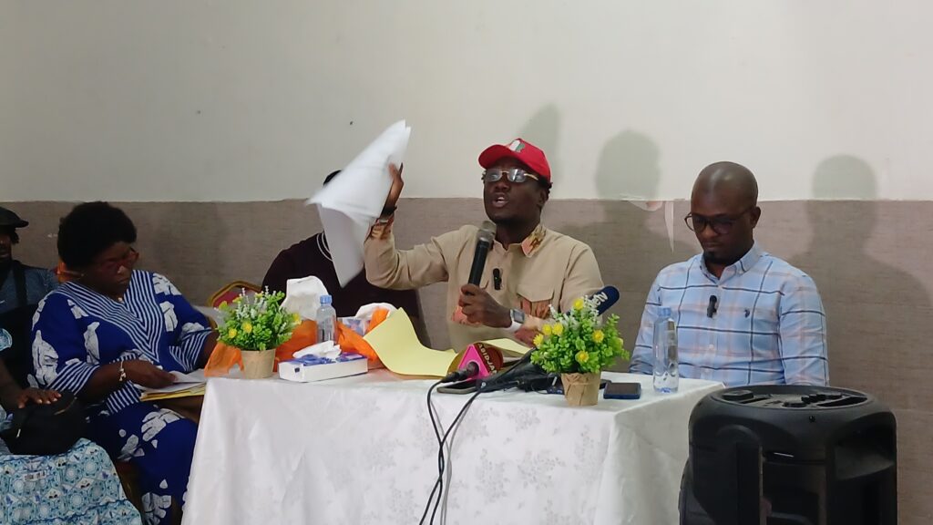Mutadafp1 Cahié Kunta du Mouvement Les Chapeaux rouges